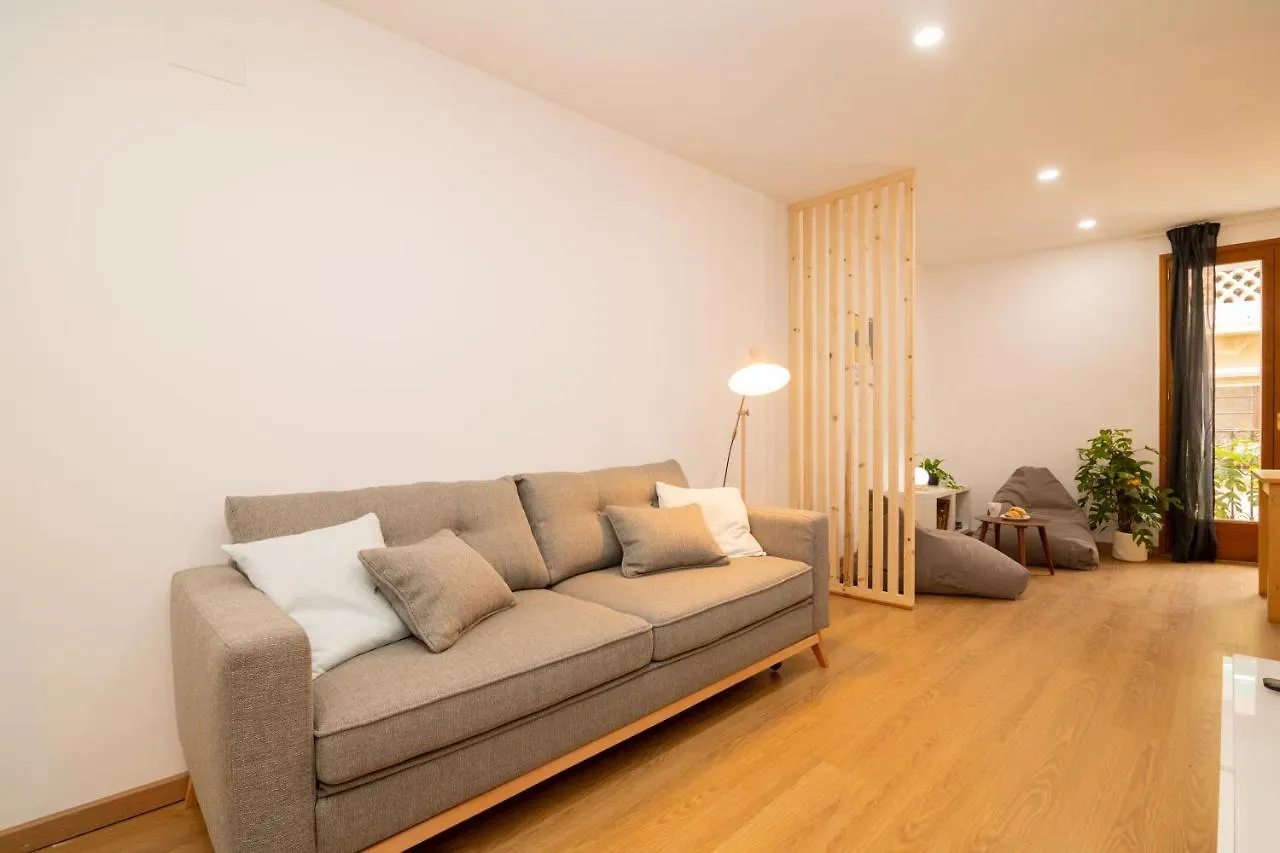 Barcelona Apartments In Born 0*,  España